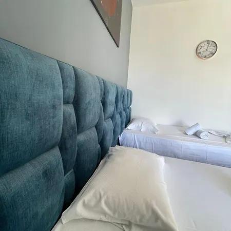 A&a * Sarandë